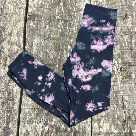 Lululemon Align Leggings - Picture 1 of 5